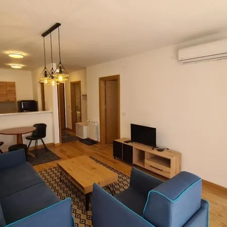 Porta Di Zemun * Belgrado